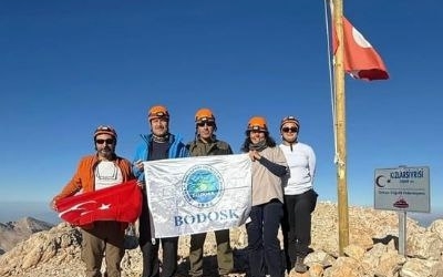 KIZLARSİVRİSİ DAĞI ZİRVE